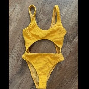 LA Hearts One Piece